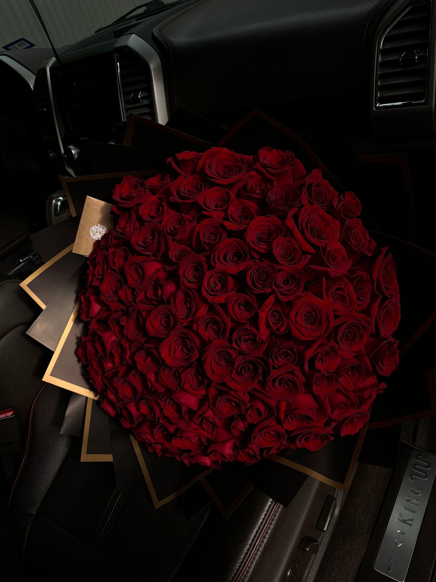 100 Roses