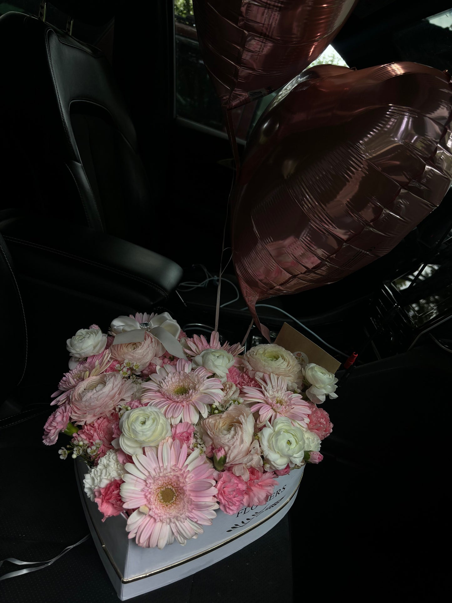 Mixed freestyle heart box
